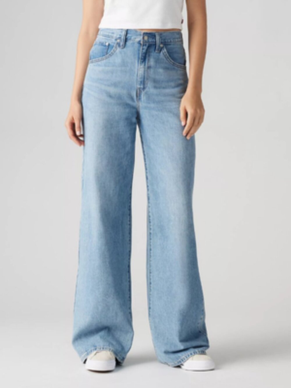 LEVI'S Light Wash Wide Leg Jeans | Baggy High Rise | Size 28x31